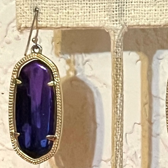 Kindra Scott 2 side earrings - Picture 4 of 5